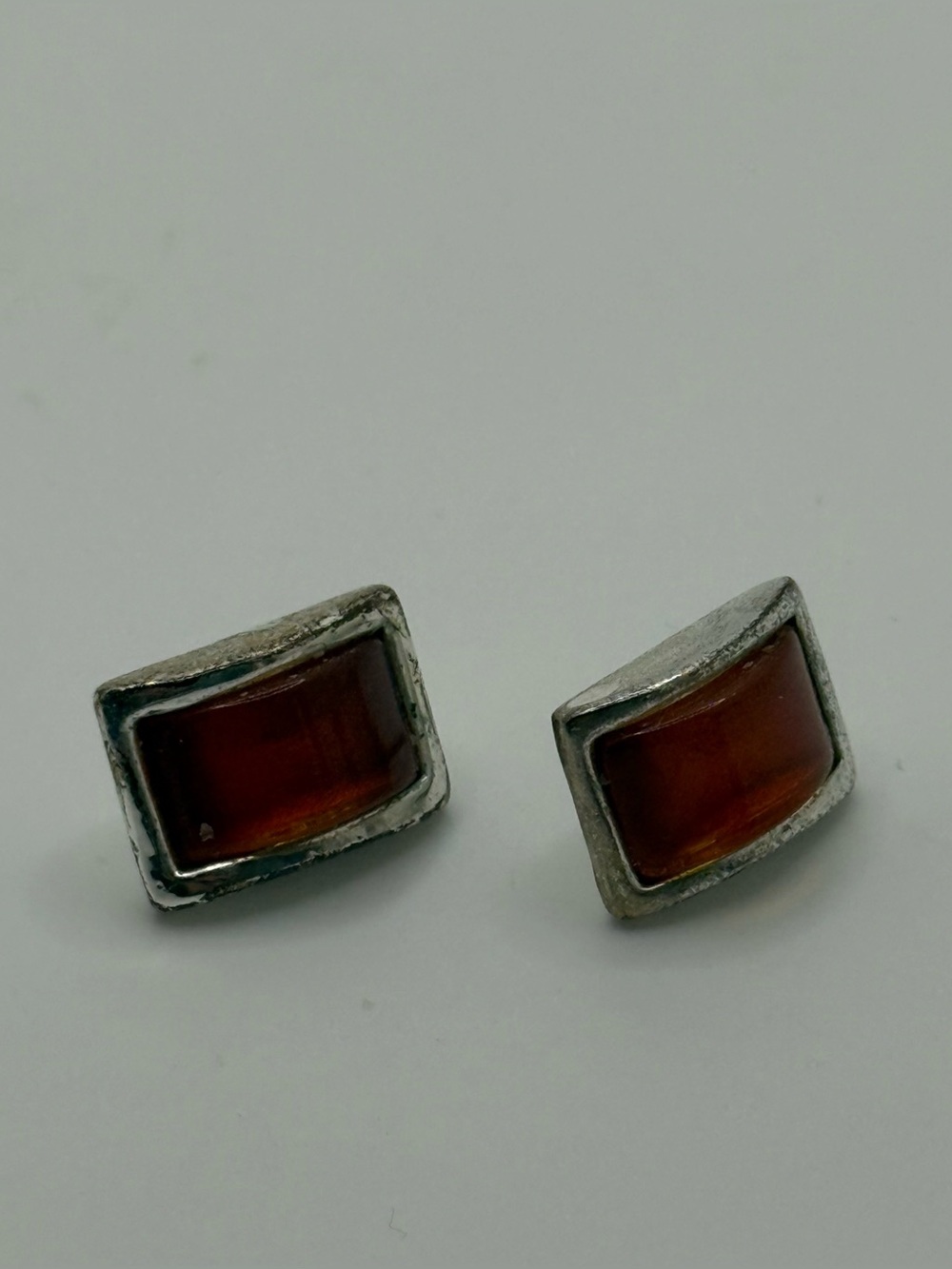 Vintage 1980s Amber Lucite Silver Tone Geometric Rectangle Stud Earrings Mod